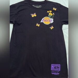 Mitchell & Ness Lakers State Flower T-Shirt - New without Tag.